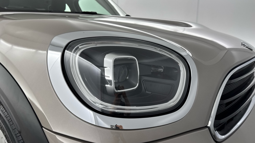 MINI Countryman 1.5 Cooper Classic 5dr Auto Petrol Hatchback - Image 23