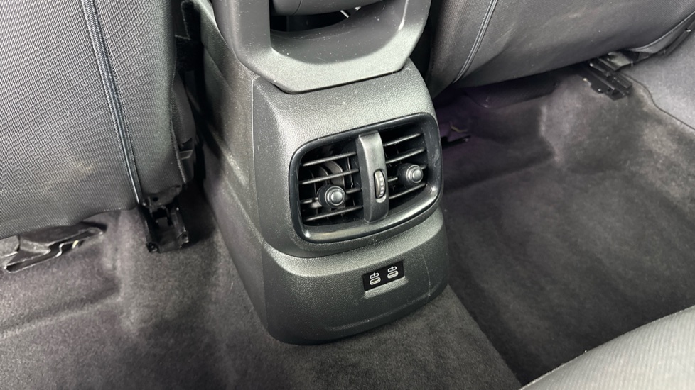 MINI Countryman 1.5 Cooper Classic 5dr Auto Petrol Hatchback - Image 39