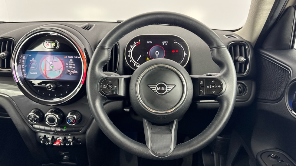 MINI Countryman 1.5 Cooper Classic 5dr Auto Petrol Hatchback - Image 5