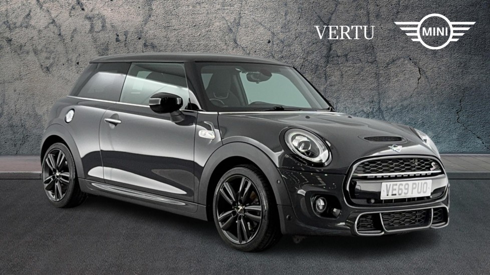 MINI Hatchback 2.0 Cooper S Sport II 3dr Auto Petrol Hatchback - Image 1