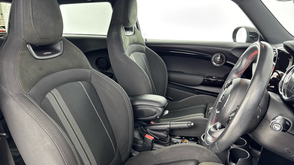MINI Hatchback 2.0 Cooper S Sport II 3dr Auto Petrol Hatchback - Image 11