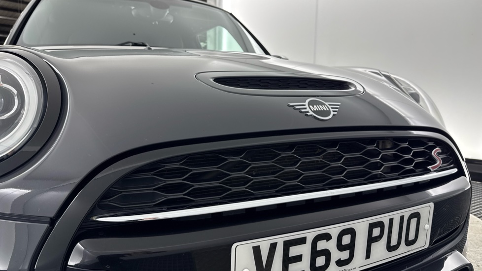 MINI Hatchback 2.0 Cooper S Sport II 3dr Auto Petrol Hatchback - Image 31
