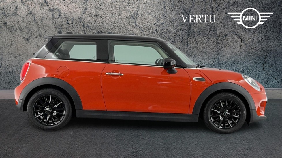 MINI Hatchback 1.5 Cooper Classic II 3dr Petrol Hatchback - Image 3
