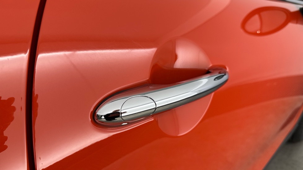 MINI Hatchback 1.5 Cooper Classic II 3dr Petrol Hatchback - Image 27