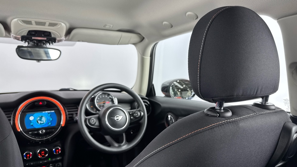 MINI Hatchback 1.5 Cooper Classic II 3dr Petrol Hatchback - Image 37