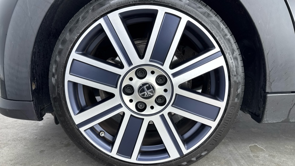 MINI Hatchback 1.5 Cooper Exclusive Premium 5dr Petrol Hatchback - Image 29