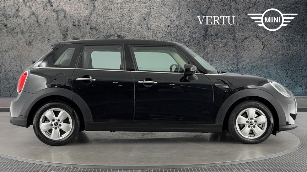 MINI Hatchback 1.5 Cooper Classic II 5dr Petrol Hatchback - Image 3