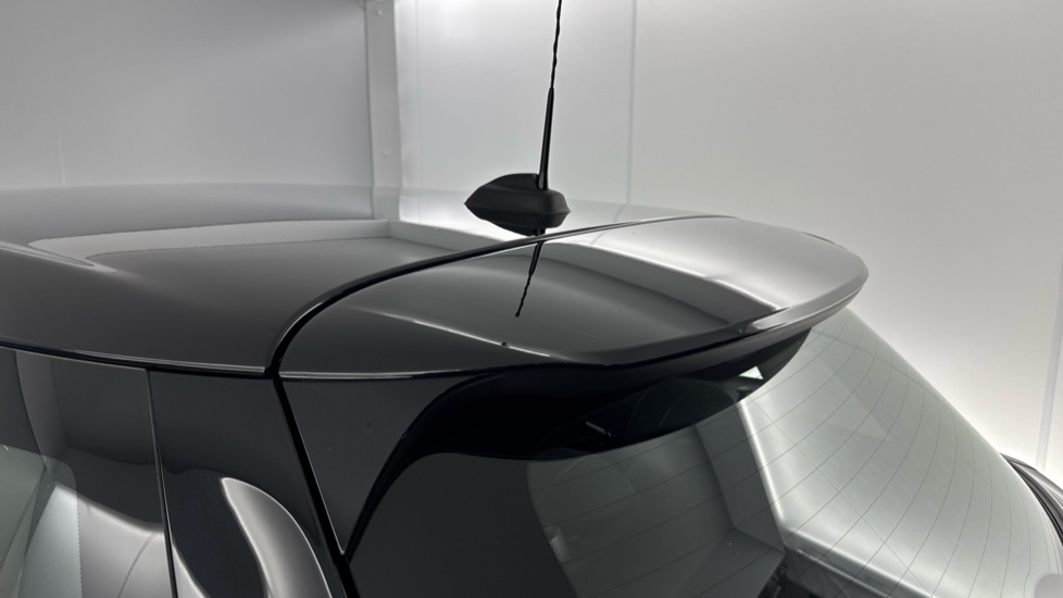 MINI Hatchback 1.5 Cooper Classic II 5dr Petrol Hatchback - Image 24