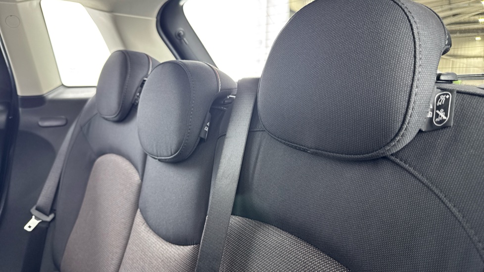 MINI Hatchback 1.5 Cooper Classic II 5dr Petrol Hatchback - Image 36