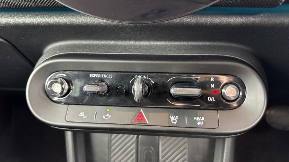 MINI Cooper 2.0 S Classic 5dr Auto Petrol Hatchback - Image 19