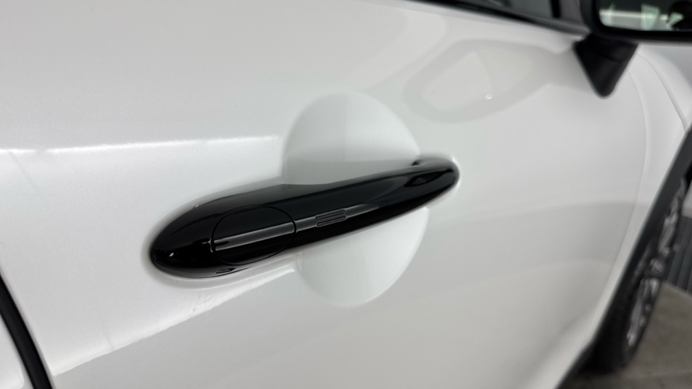 MINI Cooper 2.0 S Classic 5dr Auto Petrol Hatchback - Image 30