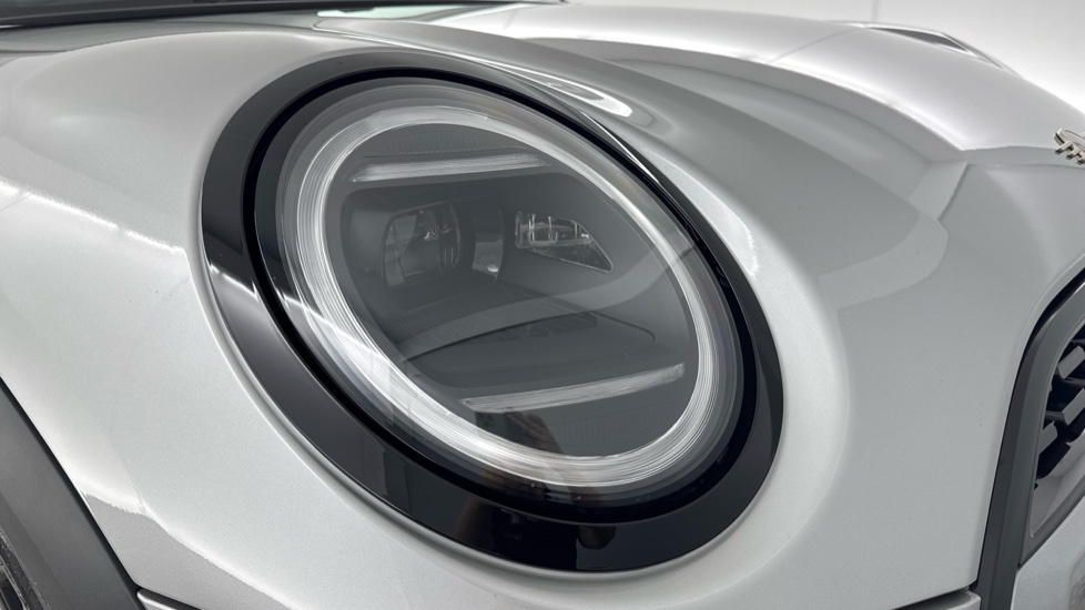 MINI Cooper 2.0 S Classic [Level 2] 5dr Auto Petrol Hatchback - Image 23
