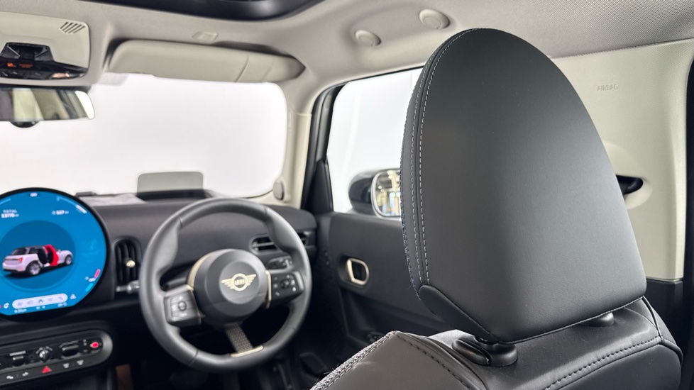 MINI Cooper 2.0 S Classic [Level 2] 5dr Auto Petrol Hatchback - Image 39