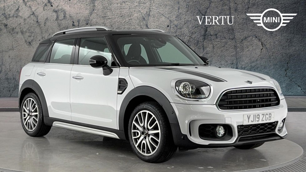 MINI Countryman 1.5 Cooper Sport 5dr Petrol Hatchback - Image 1