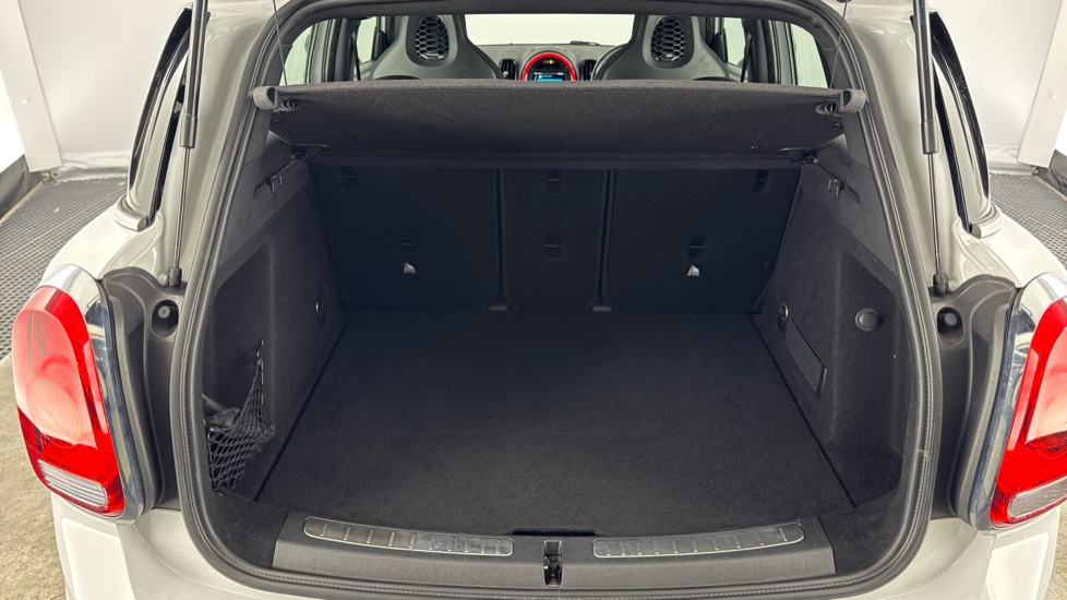 MINI Countryman 1.5 Cooper Sport 5dr Petrol Hatchback - Image 13