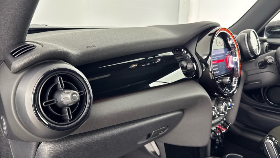 MINI Convertible 1.5 Cooper Sport 2dr Auto Petrol Convertible - Image 33