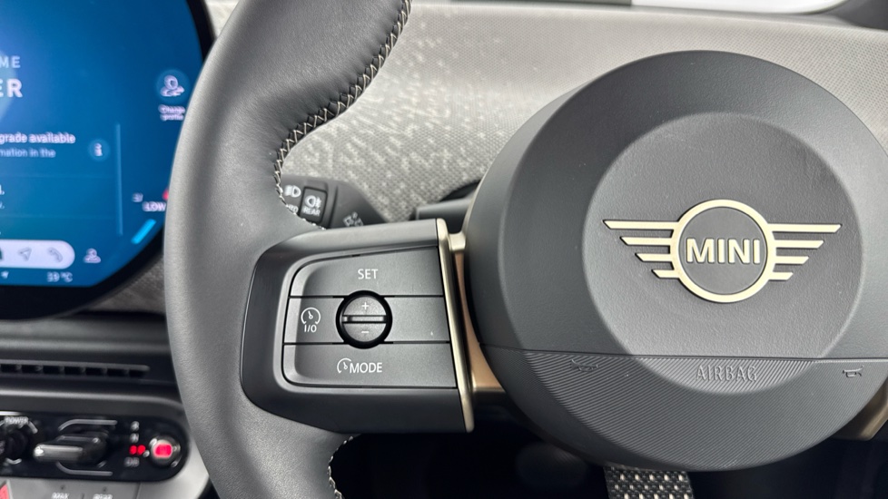 MINI Cooper 135kW E Exclusive [Level 1] 41kWh 3dr Auto Electric Hatchback - Image 17