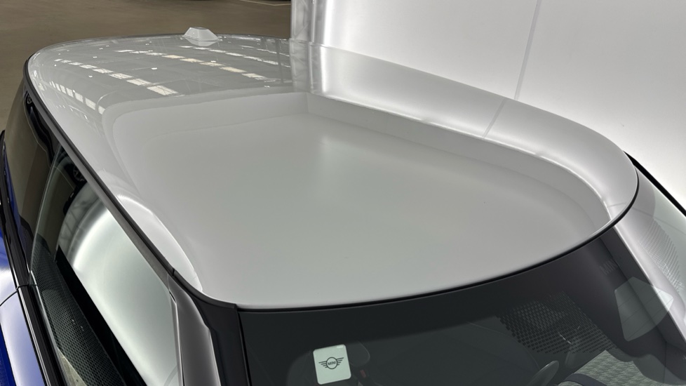 MINI Cooper 135kW E Exclusive [Level 1] 41kWh 3dr Auto Electric Hatchback - Image 21