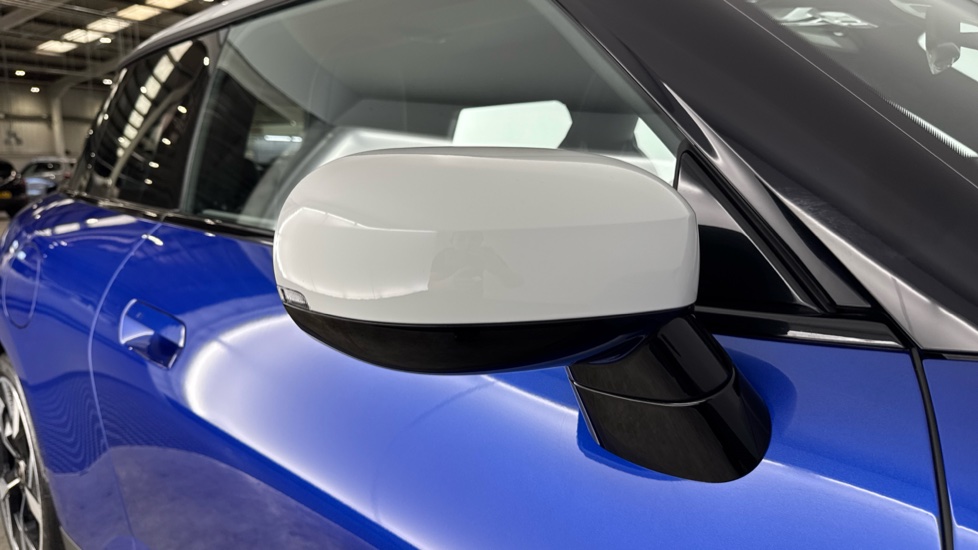 MINI Cooper 135kW E Exclusive [Level 1] 41kWh 3dr Auto Electric Hatchback - Image 30