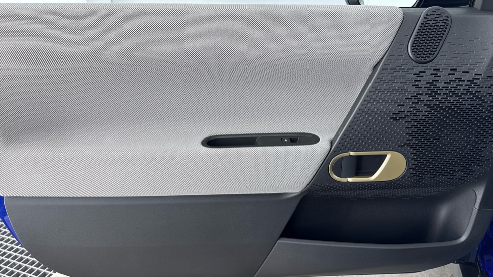 MINI Cooper 135kW E Exclusive [Level 1] 41kWh 3dr Auto Electric Hatchback - Image 32