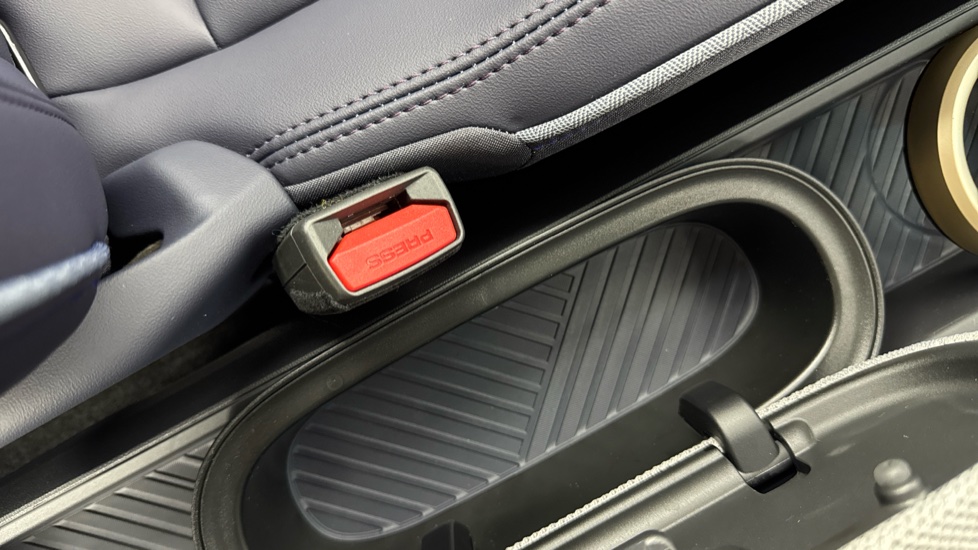 MINI Cooper 135kW E Exclusive [Level 1] 41kWh 3dr Auto Electric Hatchback - Image 44