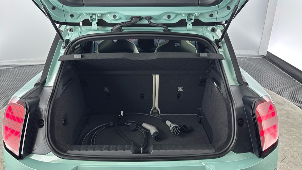 MINI Aceman 135kW E Exclusive [Level 2] 43kWh 5dr Auto Electric Hatchback - Image 13