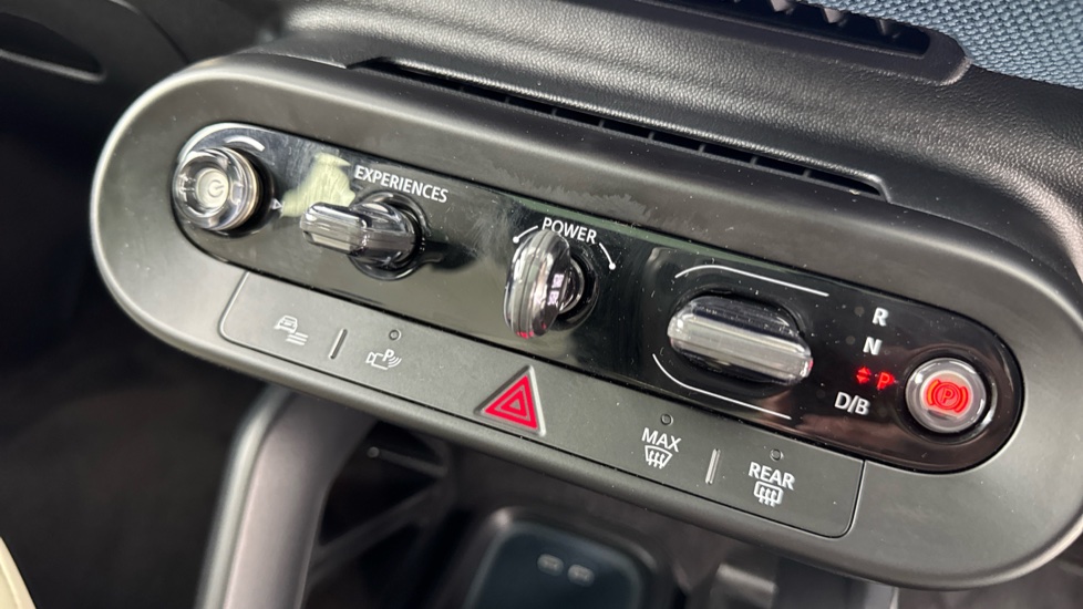 MINI Aceman 135kW E Exclusive [Level 2] 43kWh 5dr Auto Electric Hatchback - Image 19