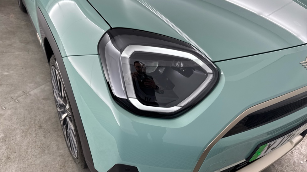 MINI Aceman 135kW E Exclusive [Level 2] 43kWh 5dr Auto Electric Hatchback - Image 23
