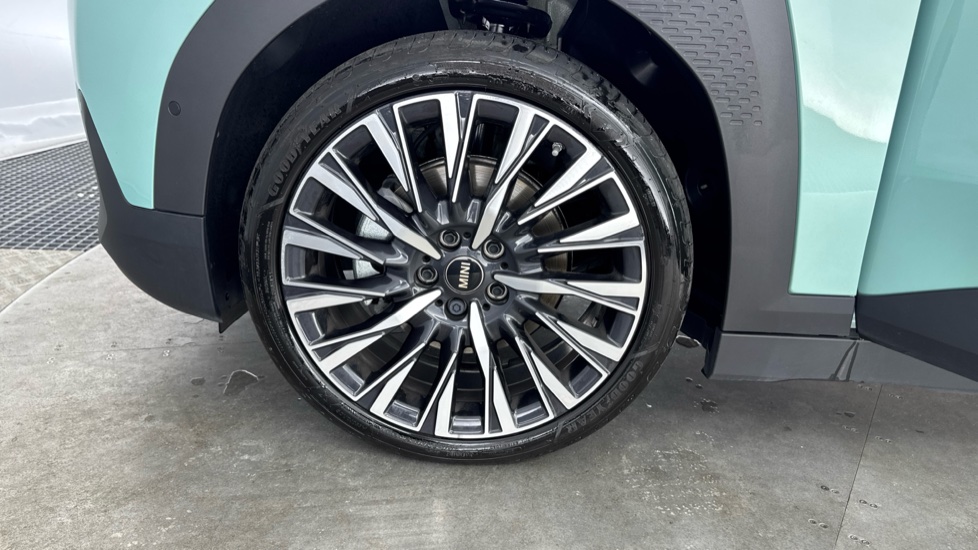 MINI Aceman 135kW E Exclusive [Level 2] 43kWh 5dr Auto Electric Hatchback - Image 29