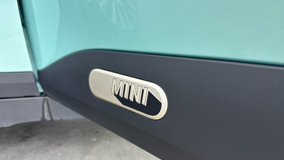 MINI Aceman 135kW E Exclusive [Level 2] 43kWh 5dr Auto Electric Hatchback - Image 30