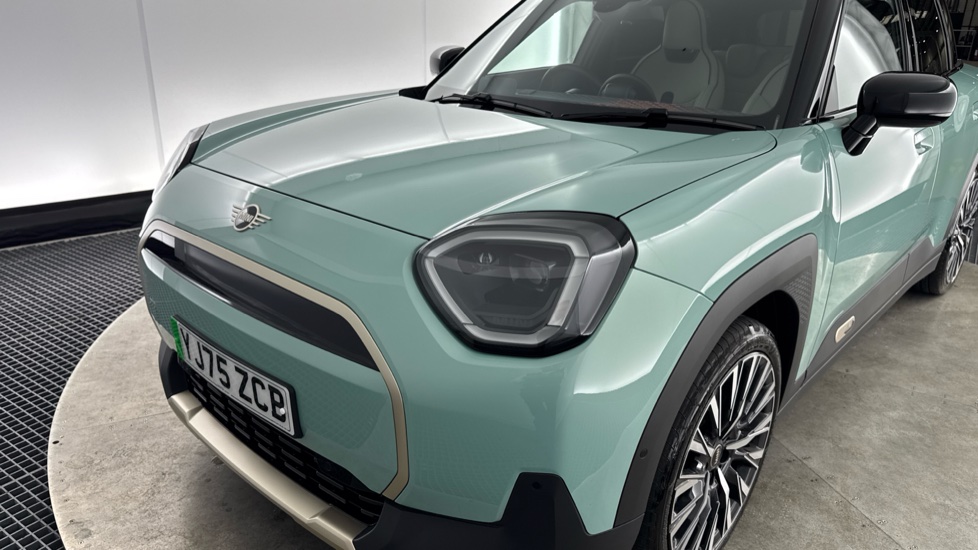 MINI Aceman 135kW E Exclusive [Level 2] 43kWh 5dr Auto Electric Hatchback - Image 31