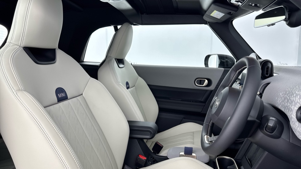 MINI Cooper 2.0 C Exclusive [Level 3] 2dr Auto Petrol Convertible - Image 11