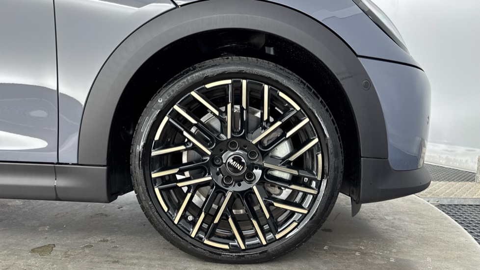 MINI Cooper 2.0 C Exclusive [Level 3] 2dr Auto Petrol Convertible - Image 14
