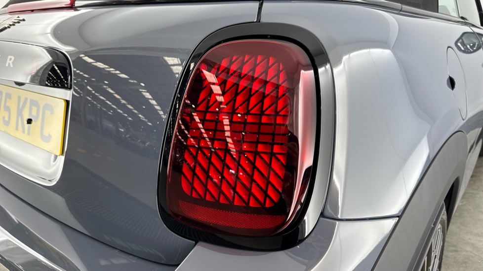MINI Cooper 2.0 C Exclusive [Level 3] 2dr Auto Petrol Convertible - Image 22