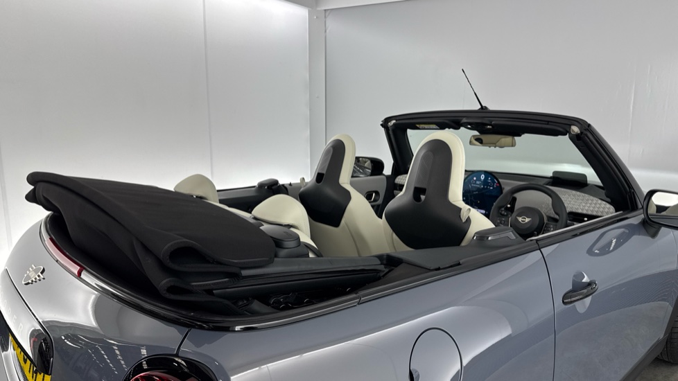 MINI Cooper 2.0 C Exclusive [Level 3] 2dr Auto Petrol Convertible - Image 52