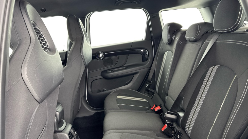 MINI Countryman 1.5 Cooper Sport 5dr Petrol Hatchback - Image 12