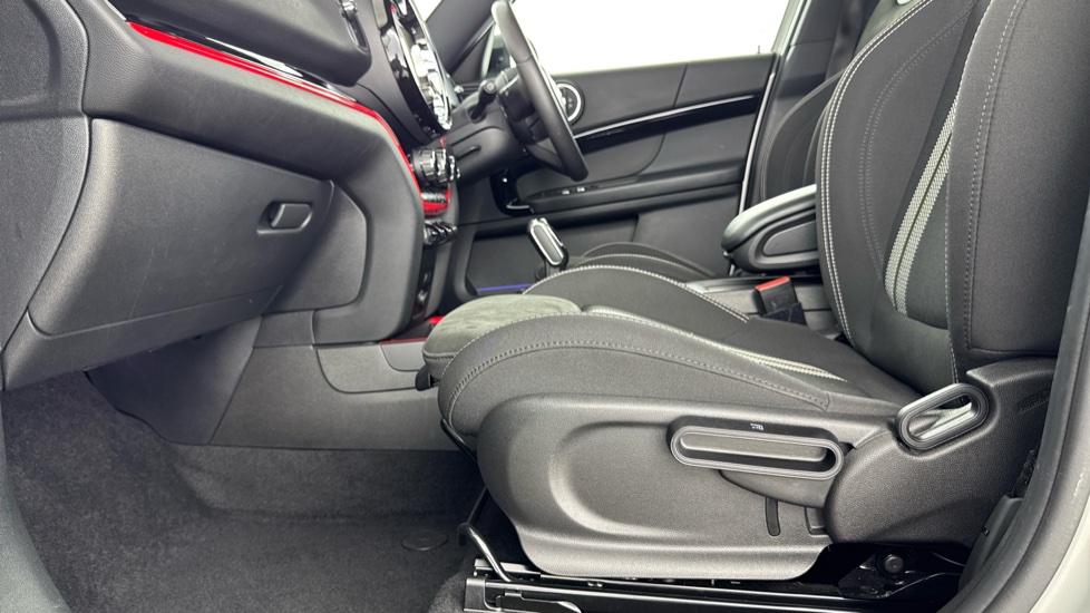 MINI Countryman 1.5 Cooper Sport 5dr Petrol Hatchback - Image 73