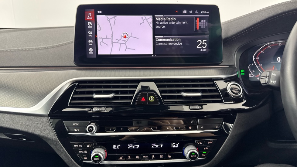 BMW 5 Series 520d xDrive MHT M Sport 4dr Step Auto Diesel Saloon - Image 9