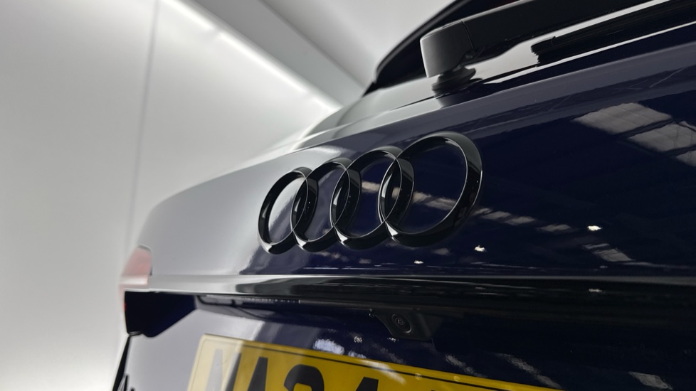 Audi A4 35 TDI Black Edition 5dr S Tronic Diesel Estate - Image 24