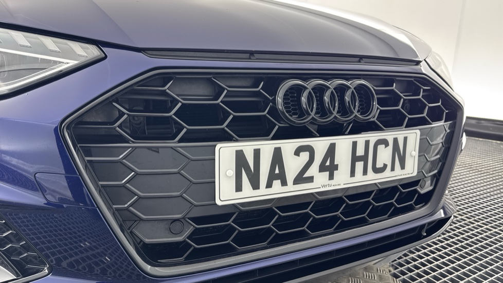 Audi A4 35 TDI Black Edition 5dr S Tronic Diesel Estate - Image 32