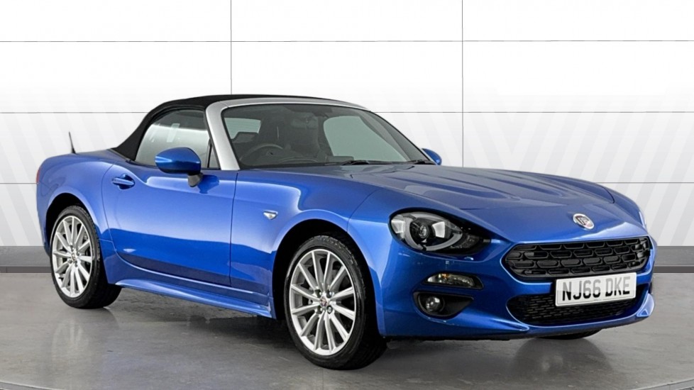 Fiat 124 Spider 1.4 Multiair Lusso Plus 2dr Petrol Convertible - Image 1