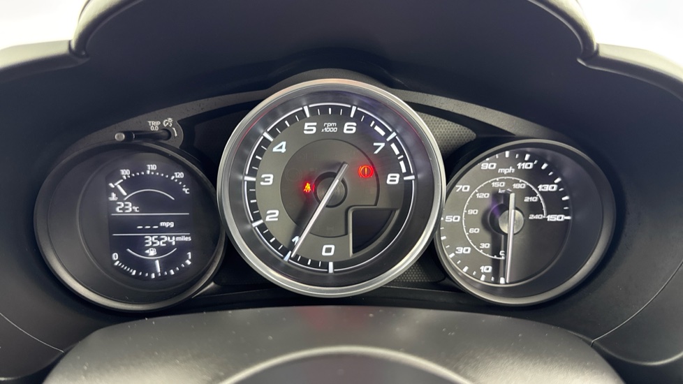 Fiat 124 Spider 1.4 Multiair Lusso Plus 2dr Petrol Convertible - Image 9