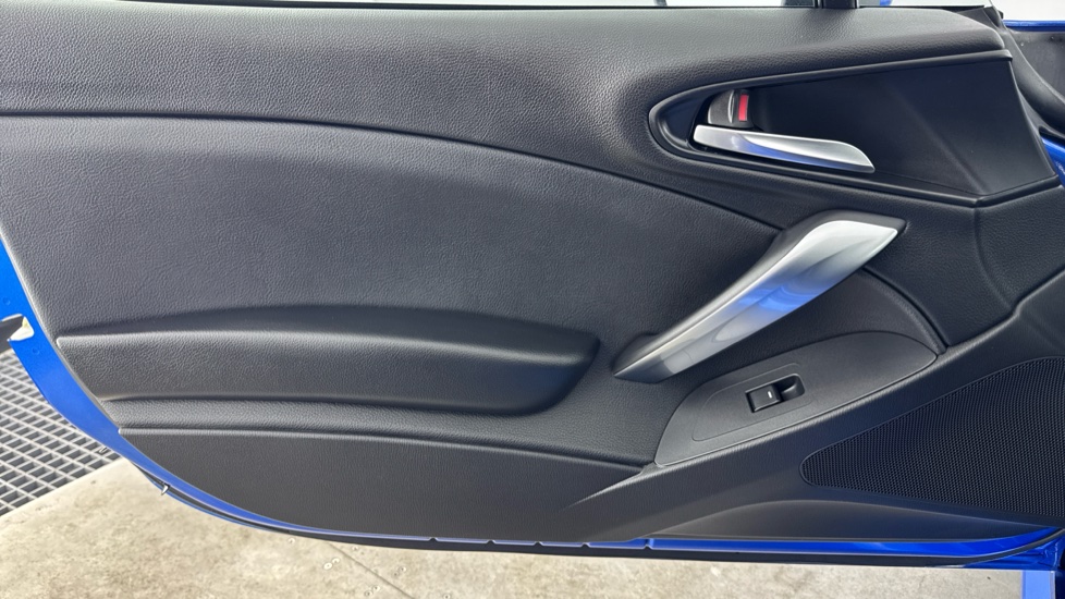 Fiat 124 Spider 1.4 Multiair Lusso Plus 2dr Petrol Convertible - Image 34