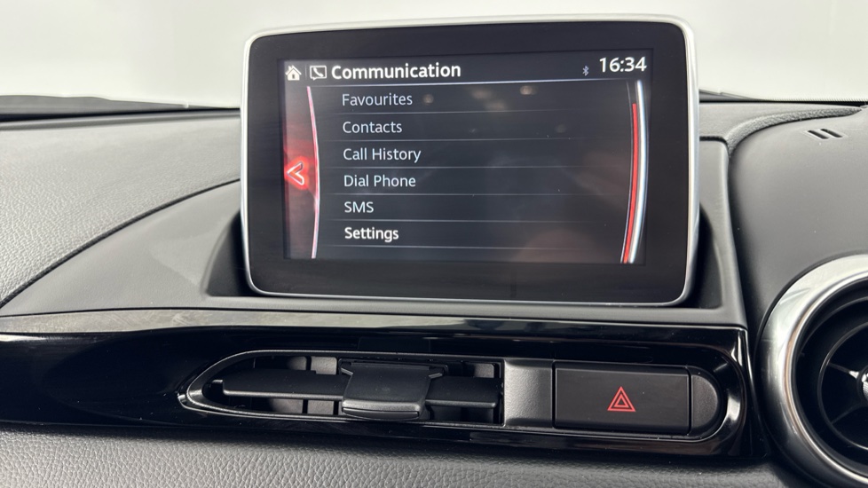 Fiat 124 Spider 1.4 Multiair Lusso Plus 2dr Petrol Convertible - Image 43