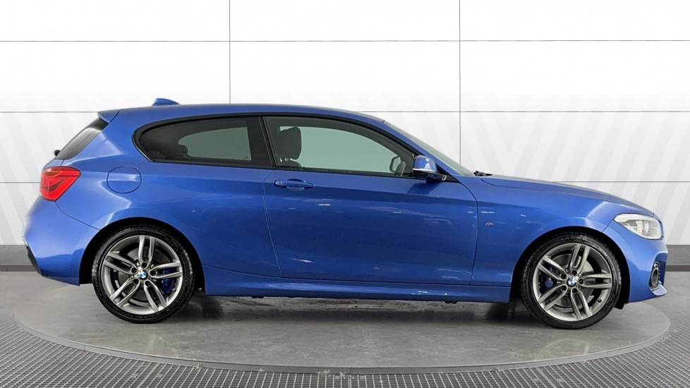 BMW 1 Series 118d M Sport 3dr [Nav/Servotronic] Step Auto Diesel Hatchback - Image 3