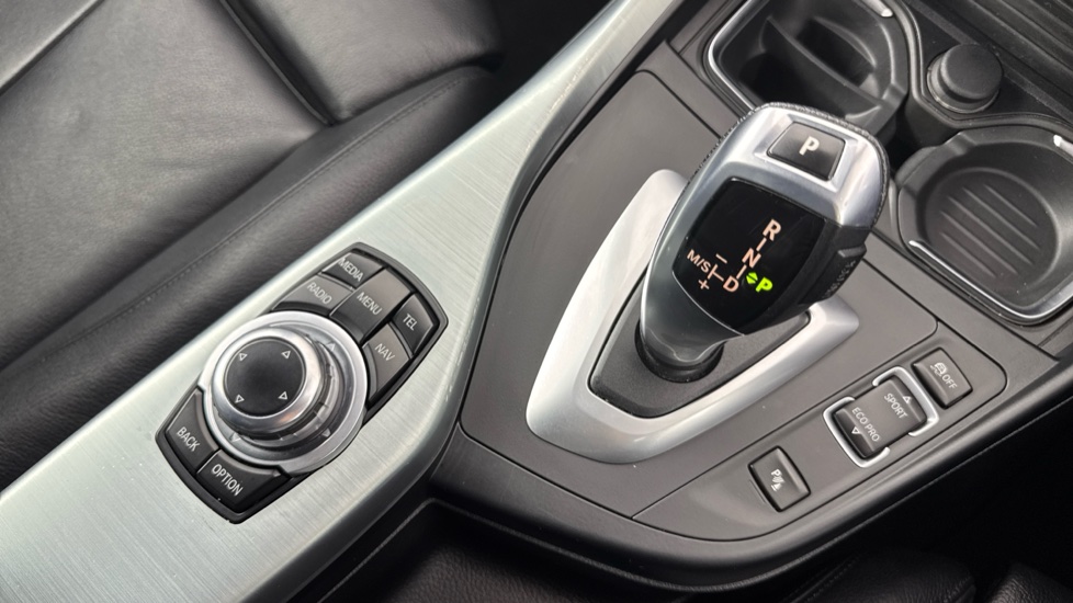 BMW 1 Series 118d M Sport 3dr [Nav/Servotronic] Step Auto Diesel Hatchback - Image 19