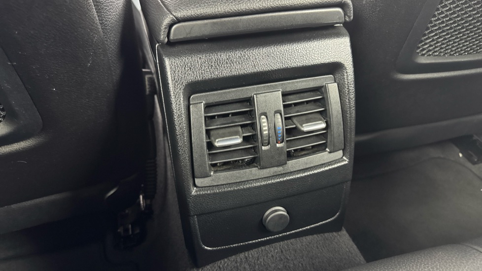 BMW 1 Series 118d M Sport 3dr [Nav/Servotronic] Step Auto Diesel Hatchback - Image 37