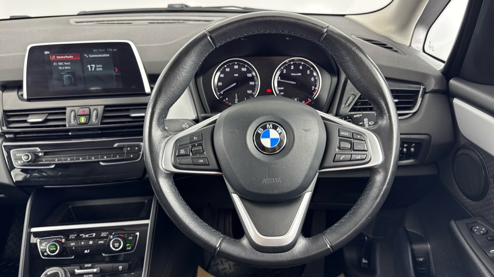 BMW 2 Series 218i SE 5dr Petrol Hatchback - Image 5