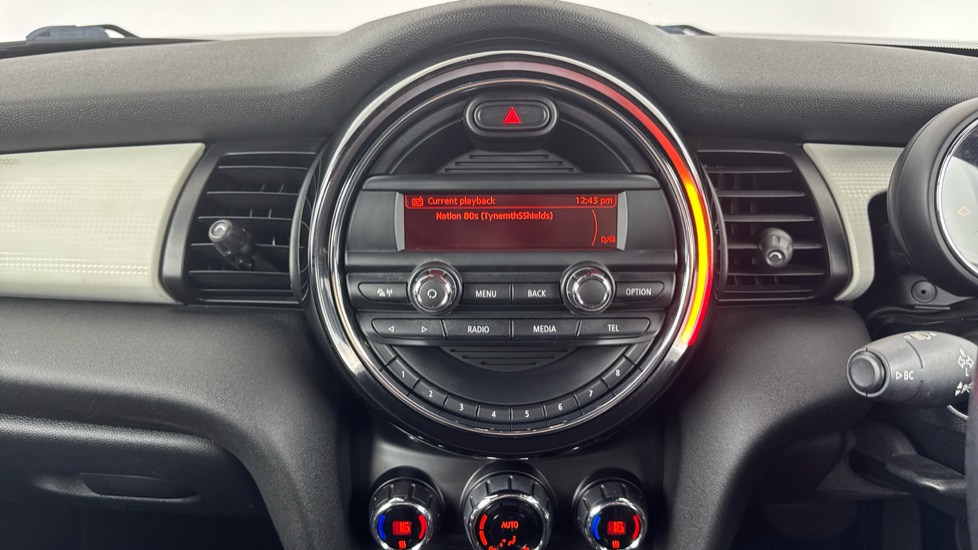 MINI Hatchback 1.5 Cooper 3dr Auto Petrol Hatchback - Image 8