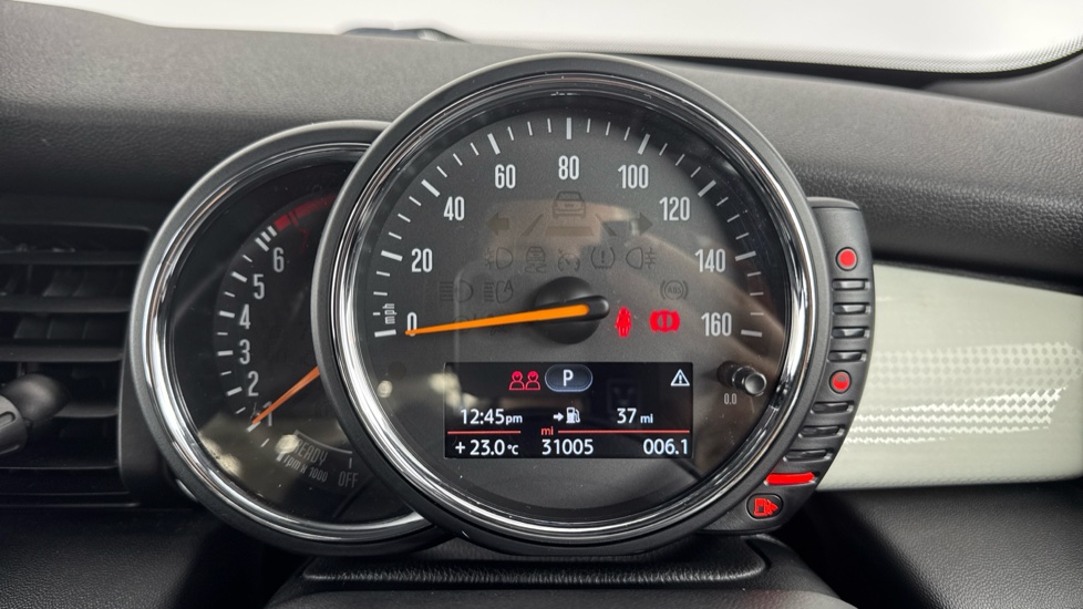 MINI Hatchback 1.5 Cooper 3dr Auto Petrol Hatchback - Image 9